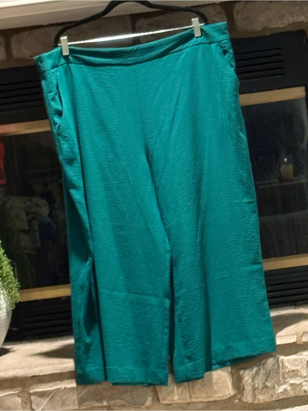 Nine West Green Cropped Wide-Leg Pants